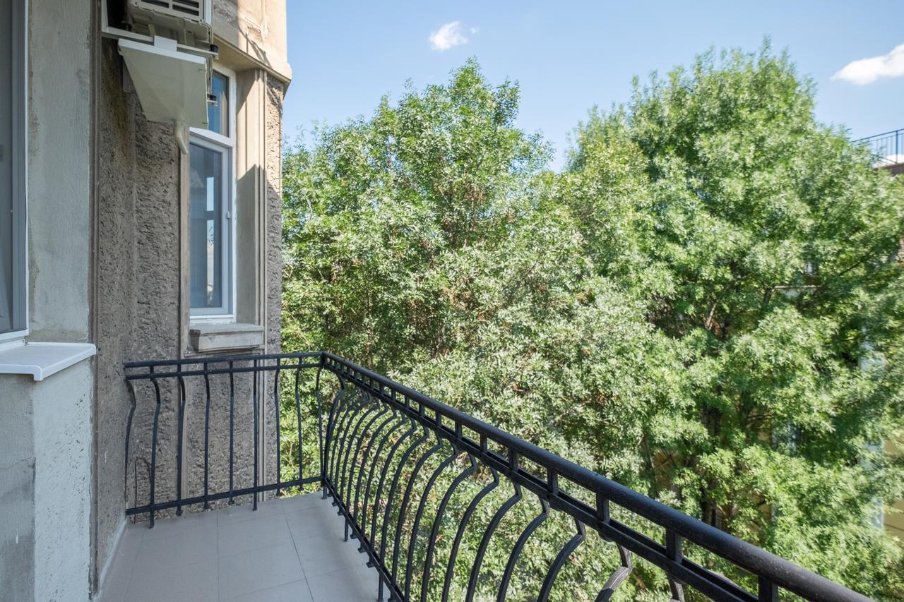 Poker Style In Heart In The City Sofia Exterior photo